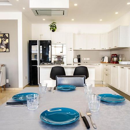 Mellieha, Luxury 3 Bedroom Azure Maisonette מראה חיצוני תמונה