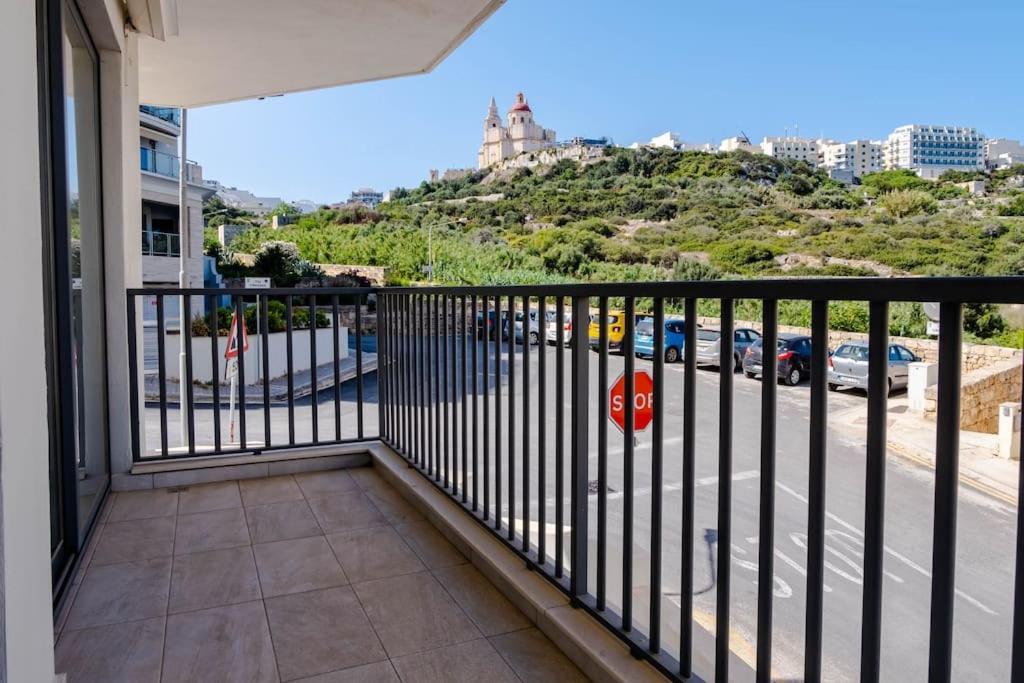 Mellieha, Luxury 3 Bedroom Azure Maisonette מראה חיצוני תמונה