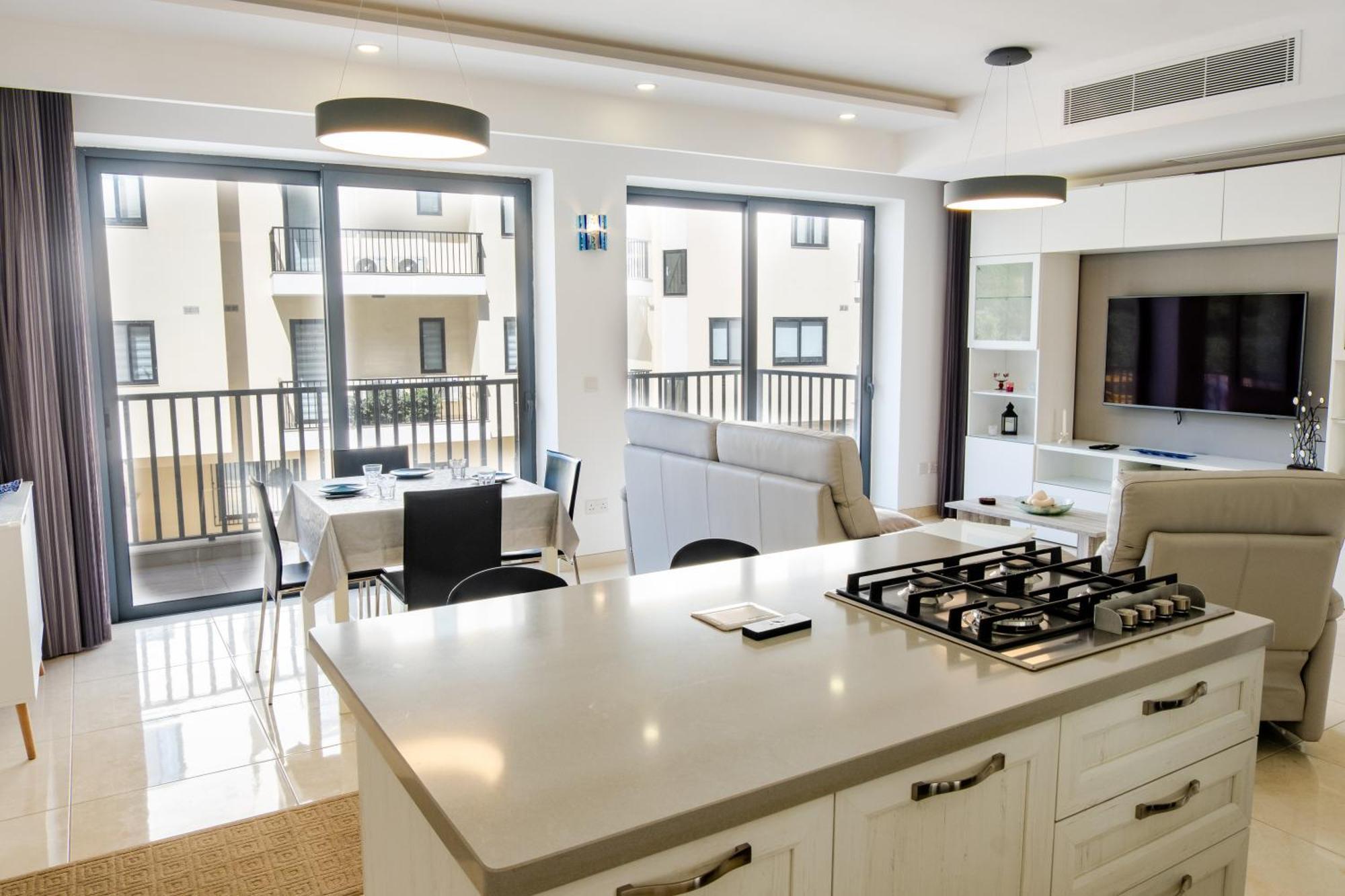 Mellieha, Luxury 3 Bedroom Azure Maisonette מראה חיצוני תמונה